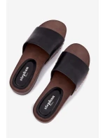 Dámské pantofle se zlatými černé model 21918782 - Boto