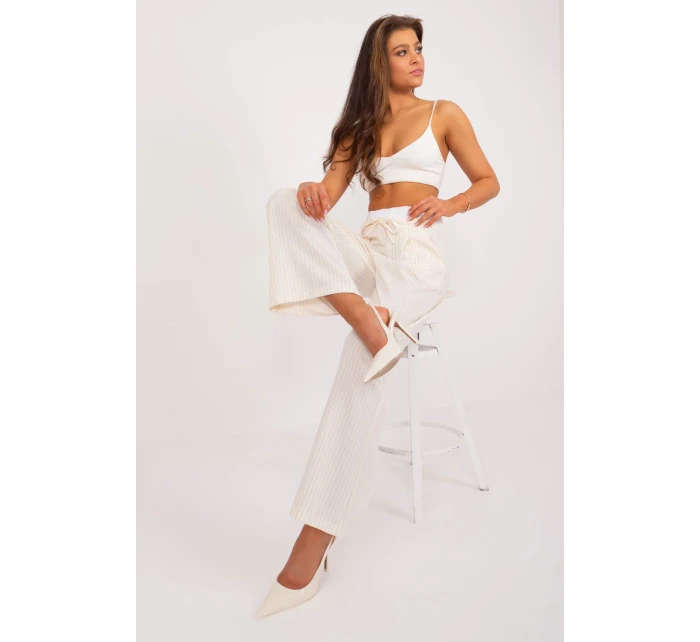 Dámské kalhoty model 196168 Italy Moda Dámské kalhoty model 196168 Italy Moda