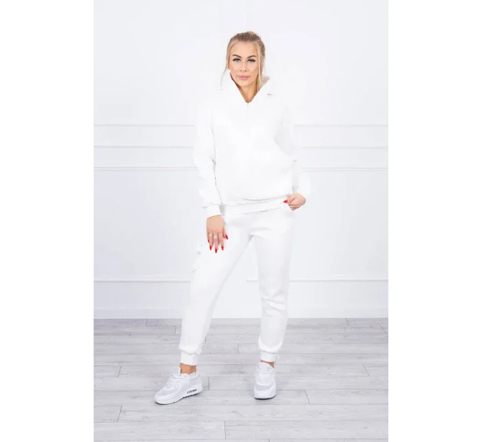 Izolovaná sada s ozdobnou kapsou ecru Izolovaná sada s ozdobnou kapsou ecru