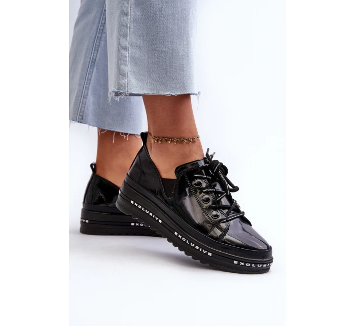 Šněrovací dámské polobotky na platformě z přírodní kůže model 21660188 Černé - S.Barski Šněrovací dámské polobotky na platformě z přírodní kůže model 21660188 Černé - S.Barski