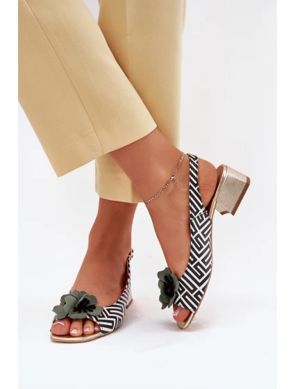 Kožené Dámské Sandály Na Klínku S Dekorativním  model 21702105 - Laura Messi