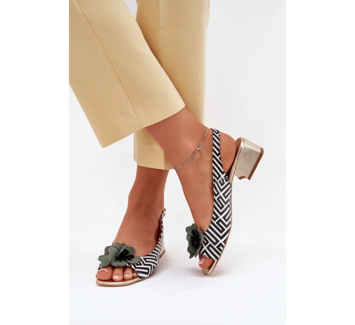 Kožené Dámské Sandály Na Klínku S Dekorativním  model 21702105 - Laura Messi