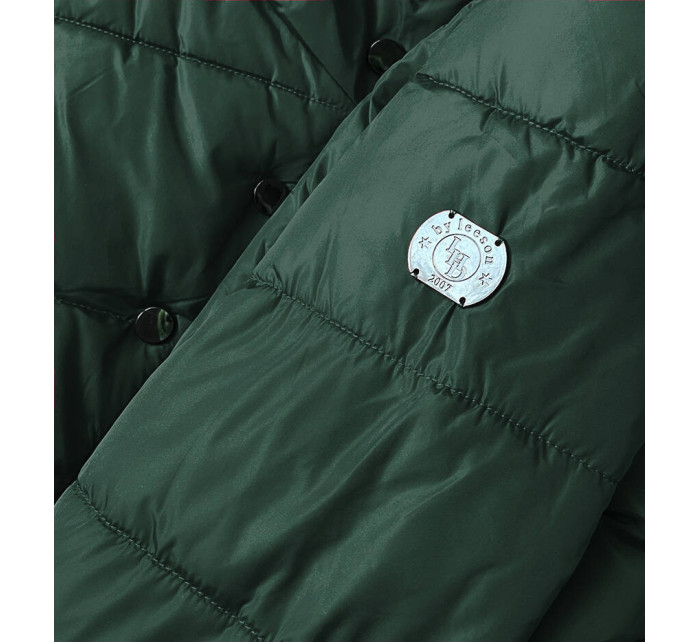 Asymetrická dámská zimní bunda v lahvově zelené barvě (M-21113)