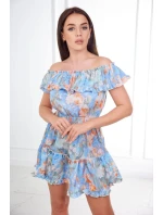 Květinové šaty s odhalenými rameny v modré barvě Květinové šaty s odhalenými rameny v modré barvě