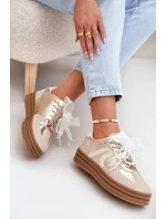 Dámské tenisky na platformě s ozdobami – béžovo-zlaté Vinness Dámské tenisky na platformě s ozdobami – béžovo-zlaté Vinness