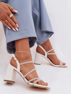 Sandály na podpatku  model 225210 Step in style