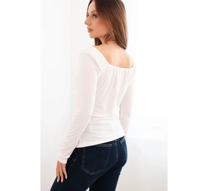 Dámská blůza s model 21731244 výstřihem a dlouhým rukávem ecru - K-Fashion Dámská blůza s model 21731244 výstřihem a dlouhým rukávem ecru - K-Fashion