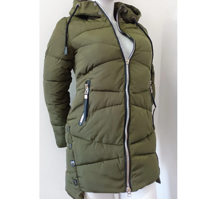 Dámská zimní bunda s kapucí ty0136 zelená - Goodlooking Dámská zimní bunda s kapucí ty0136 zelená - Goodlooking