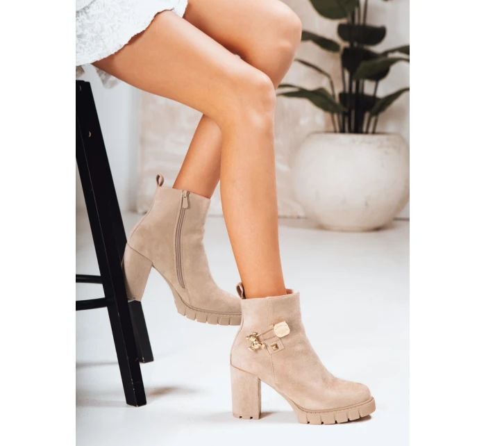 Dámské semišové kozačky na podpatku béžové FashionStreet ZY1265