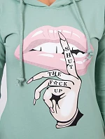 Šaty s delšími zády a barevným potiskem tmavě mátové barvy