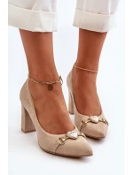 model 21652560 Velurové lodičky na podpatku se srdcem cappuccino - Zazoo model 21652560 Velurové lodičky na podpatku se srdcem cappuccino - Zazoo