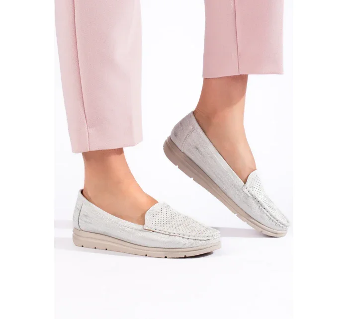 Pěkné bílé  mokasíny dámské bez podpatku