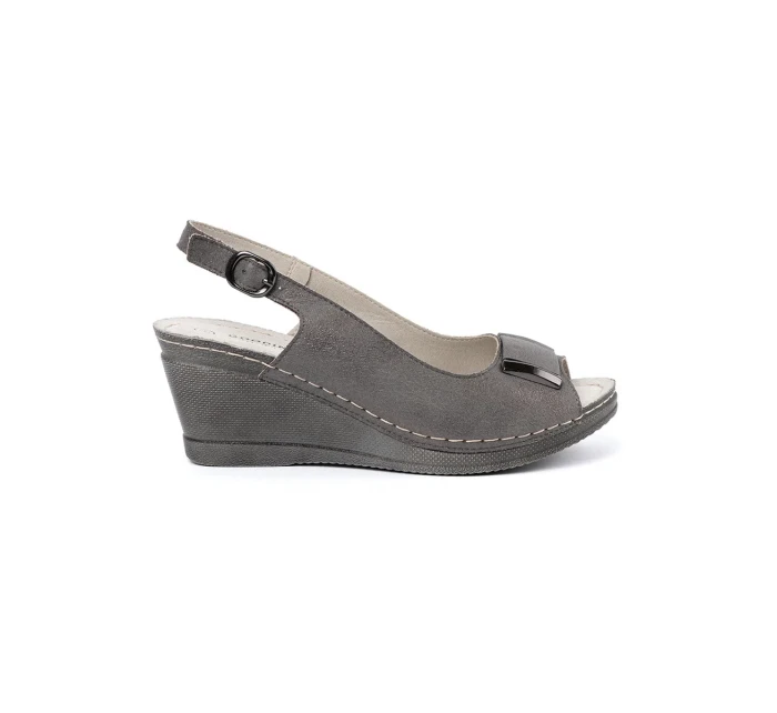 Moderní šedo-stříbrné sandály dámské na klínku Moderní šedo-stříbrné sandály dámské na klínku