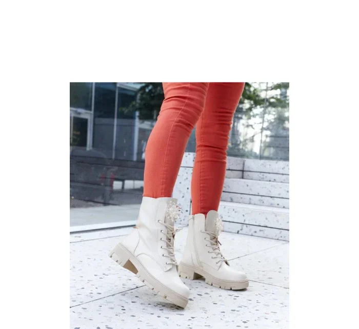 Boty model 205782 Solea Boty model 205782 Solea