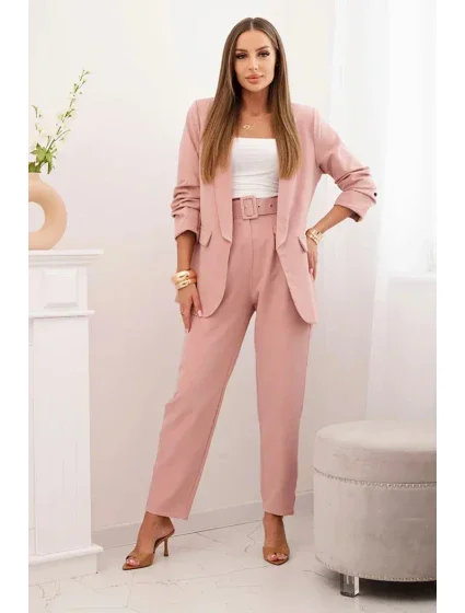 Elegantní souprava saka a kalhot pudrově růžová