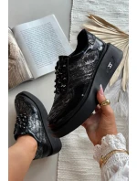 Kožené šněrovací dámské polobotky na platformě model 21710377 - Artiker