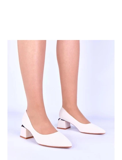 Lodičky na sloupku model 222038 Solea Lodičky na sloupku model 222038 Solea