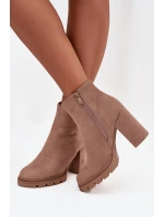 Dámské kotníkové boty s izolací na klínku s ozdobným detailem béžové Briella Dámské kotníkové boty s izolací na klínku s ozdobným detailem béžové Briella