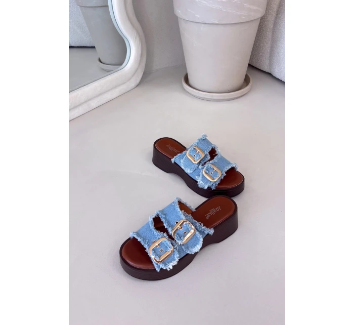 Dámské pantofle na platformě 100-486 Jeans modrá s černou - Joalice Paris Dámské pantofle na platformě 100-486 Jeans modrá s černou - Joalice Paris