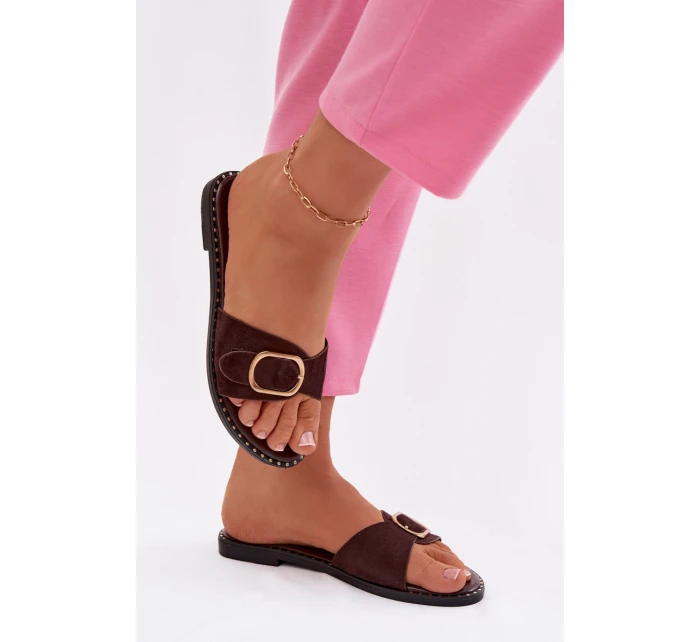 Dámské pantofle na ploché podrážce se zlatou sponou čokoládové Selivelle