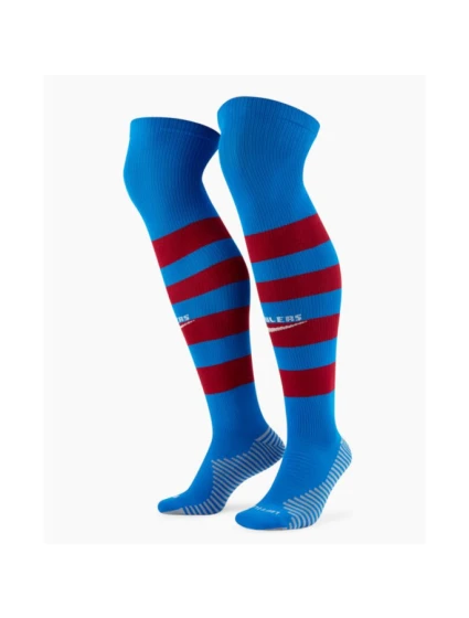 Nike FC Barcelona Stadium OTC kamaše CZ3786-427 Nike FC Barcelona Stadium OTC kamaše CZ3786-427