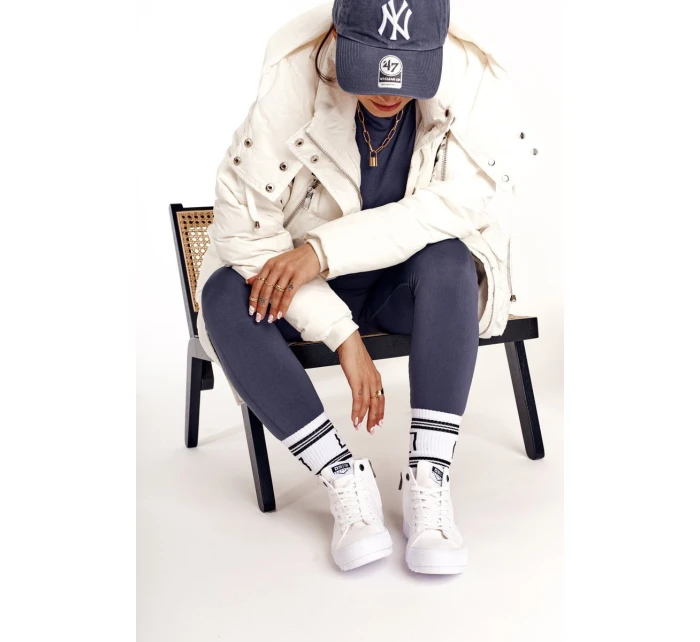 Dámské Vysoké Tenisky Na Velké Podrážce BIG STAR FF274241 Bile