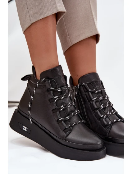 Kožené dámské boty Artiker – černé, zateplené, na platformě Kožené dámské boty Artiker – černé, zateplené, na platformě