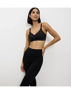 TRIACTION FREE MOTION – sportovní podprsenka s maximální podporou Triumph