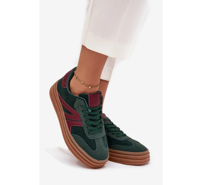 Sametové dámské tenisky na platformě Zelené model 21710188 - Boto Sametové dámské tenisky na platformě Zelené model 21710188 - Boto