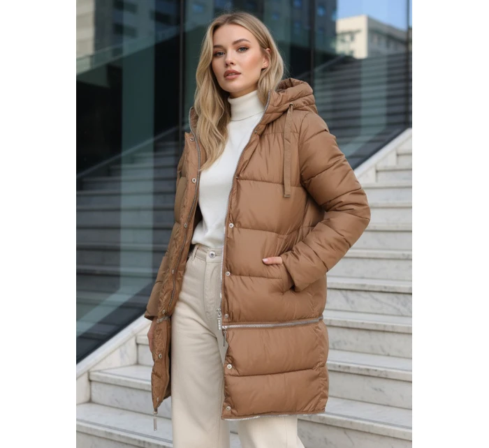 Dámská zimní dlouhá velbloudí bunda Dstreet model 21991791 - FashionStreet Dámská zimní dlouhá velbloudí bunda Dstreet model 21991791 - FashionStreet