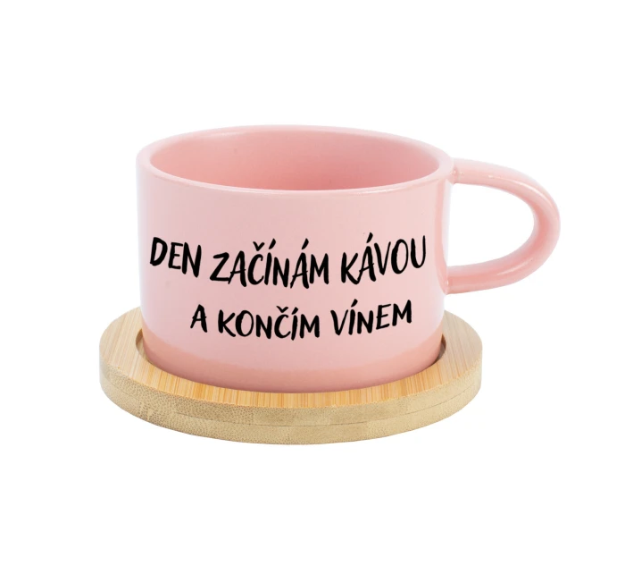 DEN ZAČÍNÁM KÁVOU A KONČÍM VÍNEM - růžový hrníček makronka 200 ml