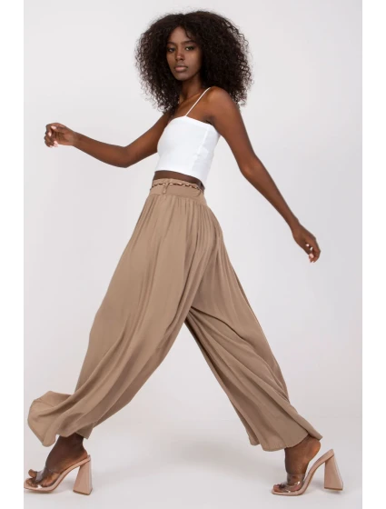 Dámské kalhoty model 166057 Och Bella Dámské kalhoty model 166057 Och Bella