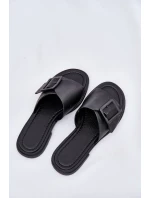 Dámské kožené sandály s přezkou D&A SJ2302-01 Černé