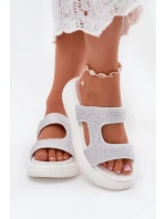 Zdobené Dámské Pantofle Na Platformě Bílé model 21699284 - Boto Zdobené Dámské Pantofle Na Platformě Bílé model 21699284 - Boto