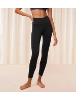 Cardio RTW High-Rise Leggings - BLACK - TRIUMPH BLACK - TRIUMPH Cardio RTW High-Rise Leggings - BLACK - TRIUMPH BLACK - TRIUMPH