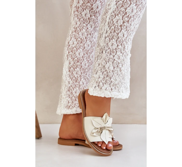 Sandály S Dekorací Přírodní Kůže Zazoo model 21682154 Bílé - Boto
