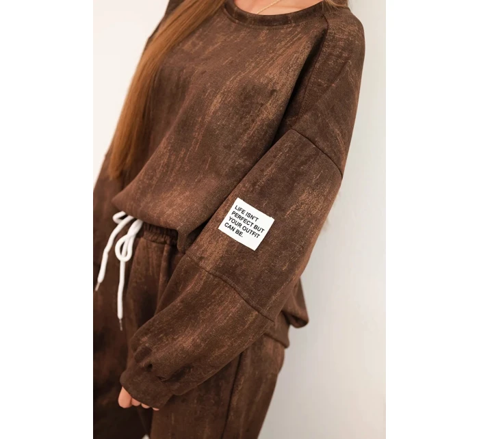 Dámská oversize souprava z viskózy s efektem vyblednutí hnědá Dámská oversize souprava z viskózy s efektem vyblednutí hnědá