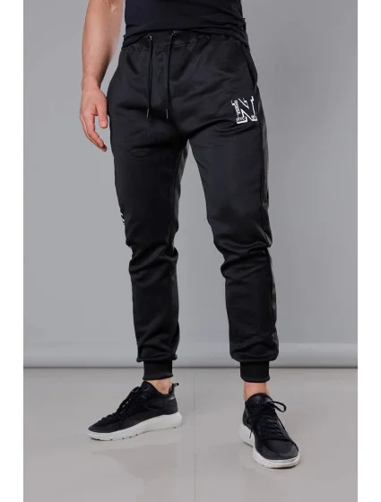 Černé pánské teplákové kalhoty s potiskem (8K178-3)