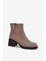 Kožené zateplené dámské kotníkové boty na klínu Vinceza 91159 tmavě béžové Kožené zateplené dámské kotníkové boty na klínu Vinceza 91159 tmavě béžové