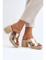 Zazoo Kožené pantofle na bloku, zlaté Zazoo Kožené pantofle na bloku, zlaté