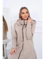 Zateplené šaty s delšími boky světle béžové Zateplené šaty s delšími boky světle béžové