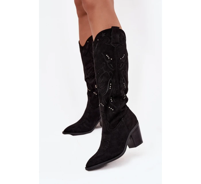 Dámské cowboy kozačky na sloupkovém podpatku z eko semiše Coretta – černé Dámské cowboy kozačky na sloupkovém podpatku z eko semiše Coretta – černé
