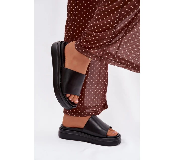 Dámské nazouváky na platformě Černé model 21918978 - Boto