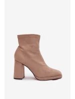 Dámské kotníkové boty na sloupku z eko‑semiše – béžové Karvella Dámské kotníkové boty na sloupku z eko‑semiše – béžové Karvella