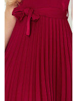 LILA - Dámské plisované šaty v bordó barvě s krátkými rukávy 311-11