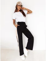 Bílý dámský sportovní komplet sportowy - oversize tričko t-shirt a teplákové kalhoty (VE89) Bílý dámský sportovní komplet sportowy - oversize tričko t-shirt a teplákové kalhoty (VE89)