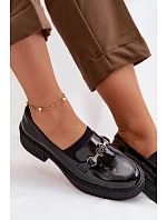 Kožené lakované mokasiny dámské s ozdobným detailem Vinceza 39985 černé