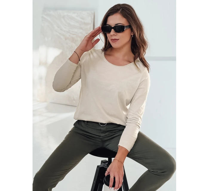 Dámská halenka s přívěskem béžová Dstreet model 21982009 - FashionStreet