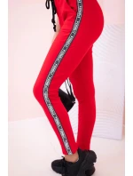 Dámské teplákové kalhoty s lampasem a šňůrkou v pase červené