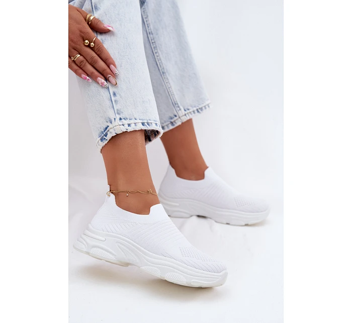 Materiálové Sportovní Dámské Boty Bílé model 22107401 - Boto